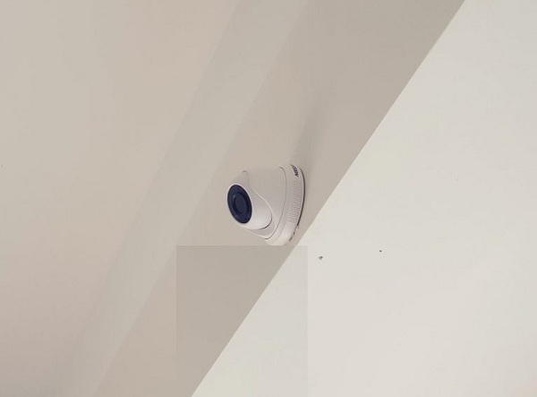 Bạn hoàn toàn có thể xem lại dữ liệu camera ghi lại