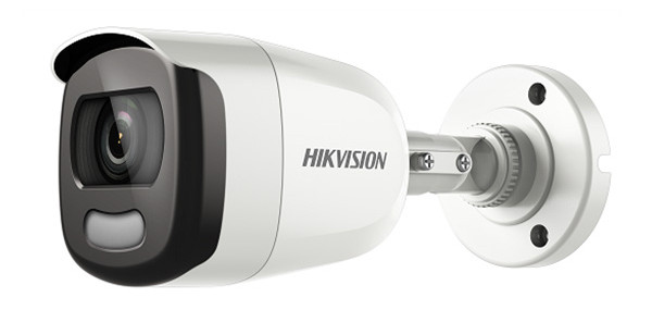 Camera giám sát Hikvision tích hợp loa và mic hỗ trợ đàm thoại trực tiếp
